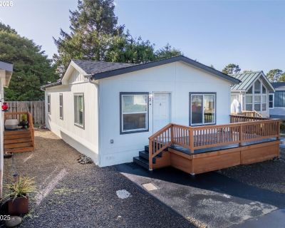 3 Bedroom 2BA 1128 ft Single Family House For Sale in Depoe Bay, OR