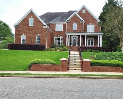 5 Bedroom 4BA 3935 ft Apartment For Rent in Alpharetta, GA
