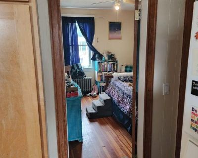 Norwood MA. SUMMARY: Discover an opportunity with this Norwood shared living/roommate for rent and available for $750 /month. This could be your next ideal home or a smart investment. More details await. Nicole Donahue (Has an Apartment). We are centrally located as both Boston and Providence are each a half hour (adsbygoogle = window.adsbygoogle || []).push({}); drive away. Also there is a com...