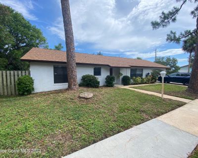 2 Bedroom 2BA 1444 ft Apartment For Rent in Titusville, FL