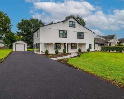 5 Bedroom 3BA 2304 ft Apartment For Rent in Amityville, NY