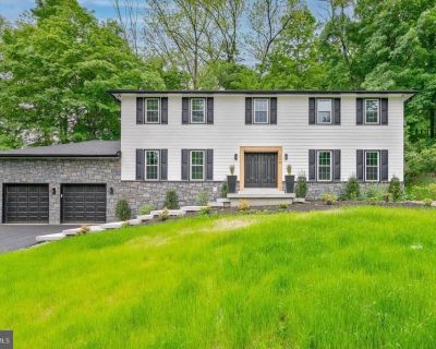 4 Bedroom 3BA 5607 ft Apartment For Rent in Bryn Mawr, PA