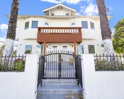 5100 ft Commercial Property For Sale in Los Angeles, CA
