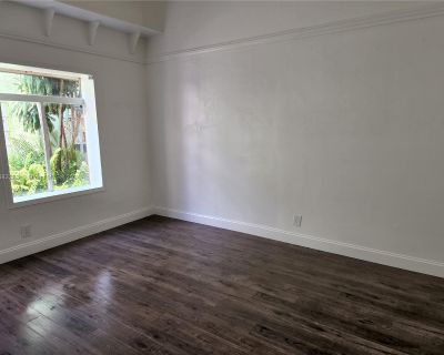 Commercial Property For Rent in Dania Beach, FL