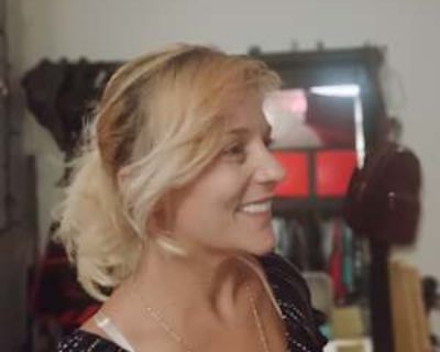 Annie, 36 years, Female. Looking in: Lago Vista, Travis County, TX