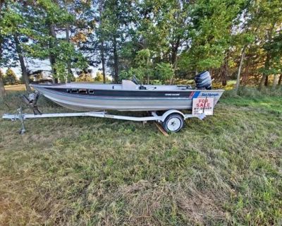 1985 Sea Nymph fishing boat