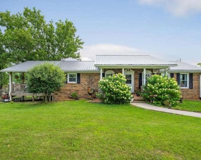 3 Bedroom 3BA 1456 ft Single Family Home For Sale in RICKMAN, TN