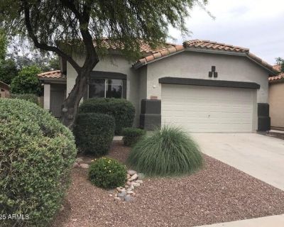 12604 W Bird Ln. An opportunity to have this four bedroom home at a reasonable price. Low maintenance desert front and back yards. Fourth bedroom can also be den/office as it has double doors. In a popular neighborhood with schools nearby. Glendale sports arena is within easy reach as is Luke Air Force Base and the 101 loop. Spring training located on Camelback also. Tenants to verify schools a...