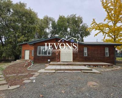 4 Bedroom 2BA 2208 ft Pet-Friendly Apartment For Rent in Terrace Heights, WA