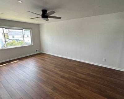 7 Craig Court. image_url. In unit laundry Dishwasher Recently renovated Air conditioning Ceiling fan Extra storage Unit Amenities air conditioning ceiling fan dishwasher extra storage in unit laundry w/d hookup recently renovated Property Amenities on-site laundry. 3 Bedroom. 1.5 Bathroom. 1250 ft