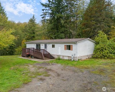 2 Bedroom 2BA 1248 ft Mobile Home For Sale in Lakebay, WA