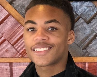 $1,000 /month. Age: 27 * Any pets?: No * Occupation: Student * Gender: Male. Non-smoking room preferred. Pets are fine. No preference specified. Age preference: 18 - 99. Looking in: Pembroke Pines. I am a male student aged 27. I am looking for a small or large room. I am available to move from 02/16/2026 and have a budget of $1,000/month. I would like to share with males or females, ideally bet...