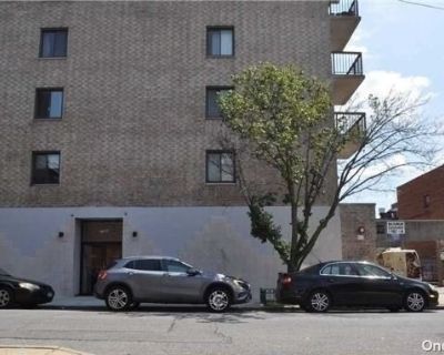 - Nd Ave Unit B, Bayside, Condo For Rent