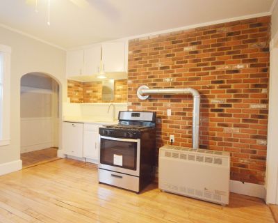4 Bedroom 1.5BA Apartment For Rent in Fitchburg, MA