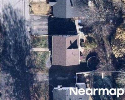 3 Bed 1.5 Bath Bankruptcy Property in Manchester, NH 03103 - S Fremont St