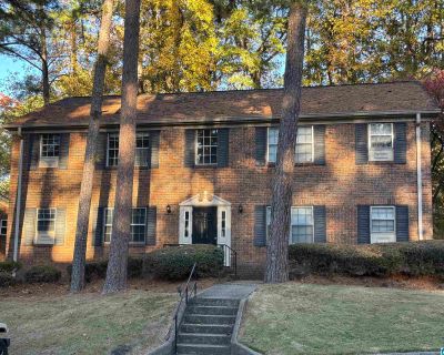 1 Bedroom 1BA Apartment For Rent in Vestavia Hills, AL
