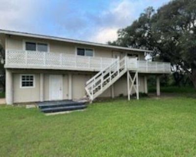 5 Bedroom 3BA 1748 ft² Residential For Sale in Ingleside, TX