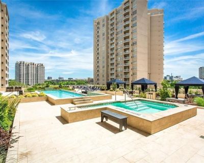 3225 Turtle Creek Boulevard # 1140. Property for Rent in Dallas, TX for $1,750 with 1 bedroom and 1 full bath. This 538 square foot property was built in 1998 on a lot size of 3.536.. Animals. Experience the pinnacle of modern urban living in this stunning Renaissance at Turtle Creek contemporary condo. Sleek hardwood floors, stainless steel appliances, and an open-concept layout create a styli...