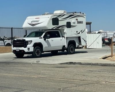 2017 Lance Truck Camper Short Bed 855S