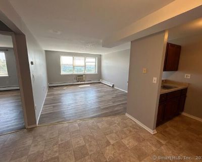 40 Prospect Avenue, 4g. Oversized and updated 1 bedroom in modern midrise bldg! Heat/hot water/sewer included! Sunfilled living area w/ walls of glass, Gourmet kitchen w/ stainless steel appliances, high end cabinetry, large bedroom w/ lots of closets, modern bathroom, air conditioning, gleaming hardwood floors throughout, fresh paint, off st parking, laundry on site, professional gym, cat ok, ...