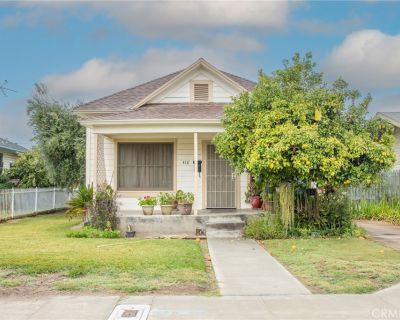 2 Bedroom 1BA 960 ft Single Family House For Sale in Hanford, CA