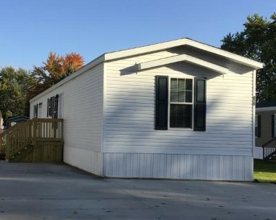 3 Bedroom 2BA 1088 ft Mobile Home For Rent in Goshen, IN