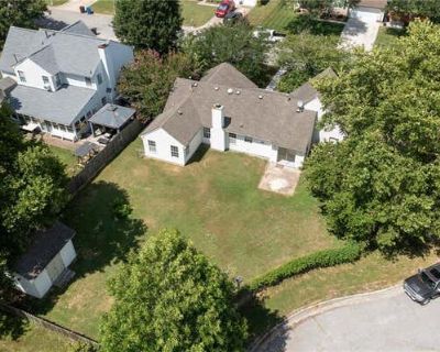 4 Bedroom 2BA 1900 ft Single Family Home For Sale in CHESAPEAKE, VA