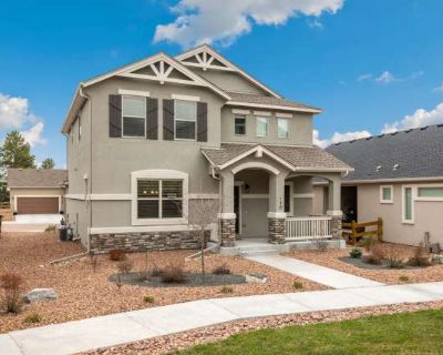3 Bedroom 2.5BA 1488 ft Apartment For Rent in Monument, CO