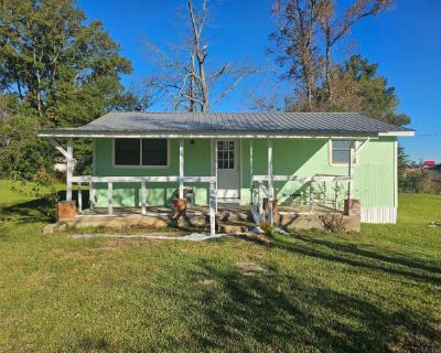 100 Lake Street. image_url. Info provided by ShowMeTheRent Studio 1 Bedroom 2 Bedrooms 3 Bedrooms Never miss a deal! Get immediate alerts when prices drop or new units arrive. Turn on alerts 2BR/1BA 2 Bed 1 Bath 0 sqft Starting at $850 Available 1. 2 Bedroom. 1 Bathroom. 0 ft