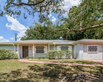 3 Bedroom 2BA 1650 ft Apartment For Rent in Brandon, FL