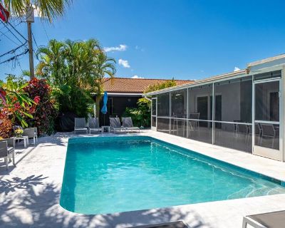 4804-4806 NE 21st Ave. Property for Rent in Fort Lauderdale, FL for $8,000 with 4 bedrooms and 4 full baths. This 2,580 square foot property was built in 1963 on a lot size of 0.21809.. HEATED POOL, CLOSE TO BEACH, FENCED YARD, PRIVATE NEIGHBORHOOD, 4 BEDROOM, 4 BATHROOM, SPLIT BETWEEN 2 UNITS. TONS OF NATURAL LIGHT, SUBSTANTIALLY REMODELED, ALL UTILITIES INCLUDED, POOL AND LAWN MAINTENANCE INC...