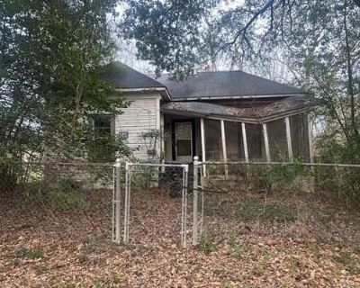 3 Bedroom 1BA 1159 ft Single Family Home For Sale in SHREVEPORT, LA