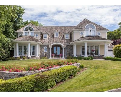 4 Bedroom 4BA 5555 ft² Residential For Sale in Milford, CT