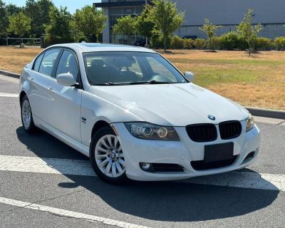 2009 BMW 3 Series 328i xDrive Sedan 4D