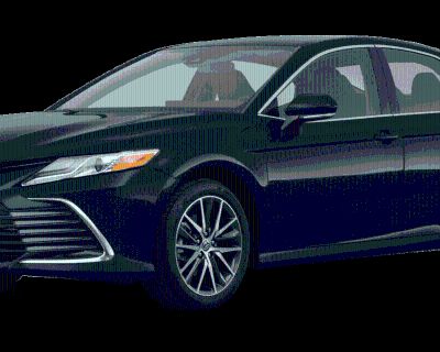 Used 2022 Toyota Camry XLE