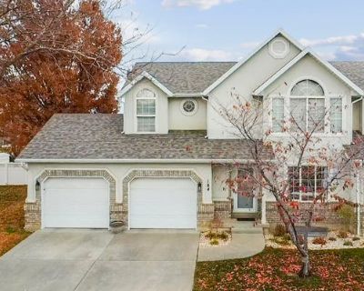 3 Bedroom 4BA 2114 ft Townhouse For Sale in BOUNTIFUL, UT