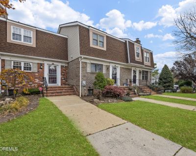 2 Bedroom 1BA Condo For Sale in Fords, NJ