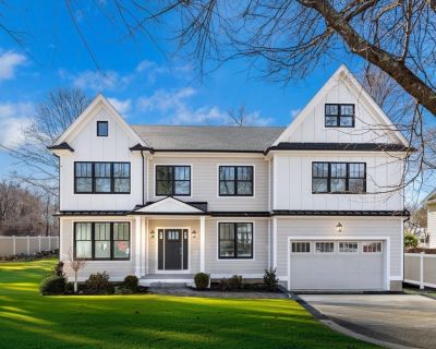 6 Bedroom 5BA 6794 ft Single Family House For Sale in Belmont, MA