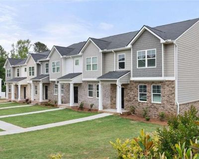 3 Bedroom 2BA 2029 ft Townhouse For Sale in Lawrenceville, GA