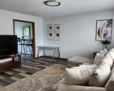 Private room with shared bathroom in a House, Wichita, KS 67220