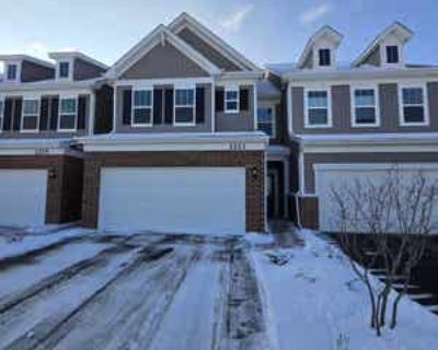 3 Bedroom 3BA 1990 ft Townhouse For Sale in BOLINGBROOK, IL