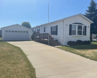 2 Bedroom 1BA 1056 ft Single Family Home For Sale in PRAIRIE DU CHIEN, WI