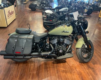 2025 Indian Motorcycle Super Chief Dark Horse