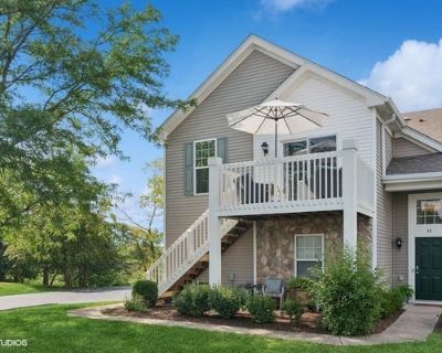 2 Bedroom 2BA 1950 ft Condo For Sale in NORTH AURORA, IL