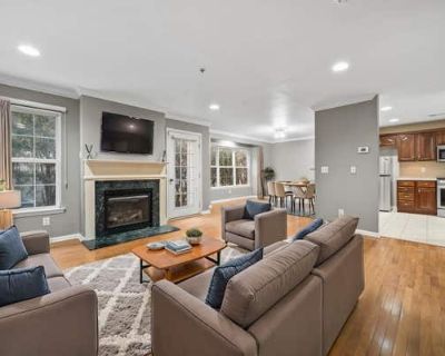2 Bedroom 3BA 1800 ft Condo For Sale in BAYONNE, NJ