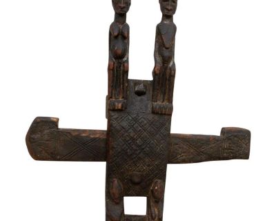 Baule Spirit Guardians Antique Door Lock