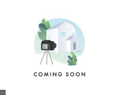 3 Bedroom 4BA 2020 ft Townhouse For Sale in ASHBURN, VA