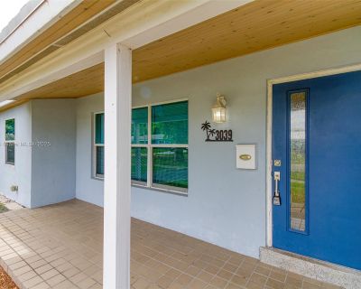 3 Bedroom 2BA 1409 ft Furnished House For Rent in Hollywood, FL