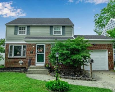 3 Bedroom 2BA 1472 ft Single Family Home For Sale in AMHERST, NY