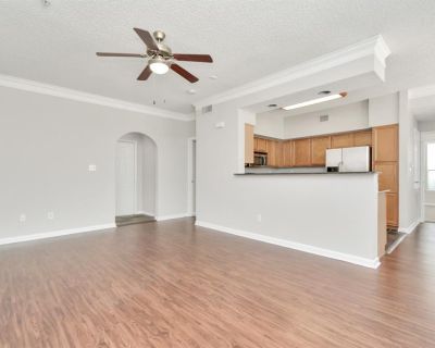 2 Bedroom 2BA 1193 ft Multi-Family For Rent in Houston, TX